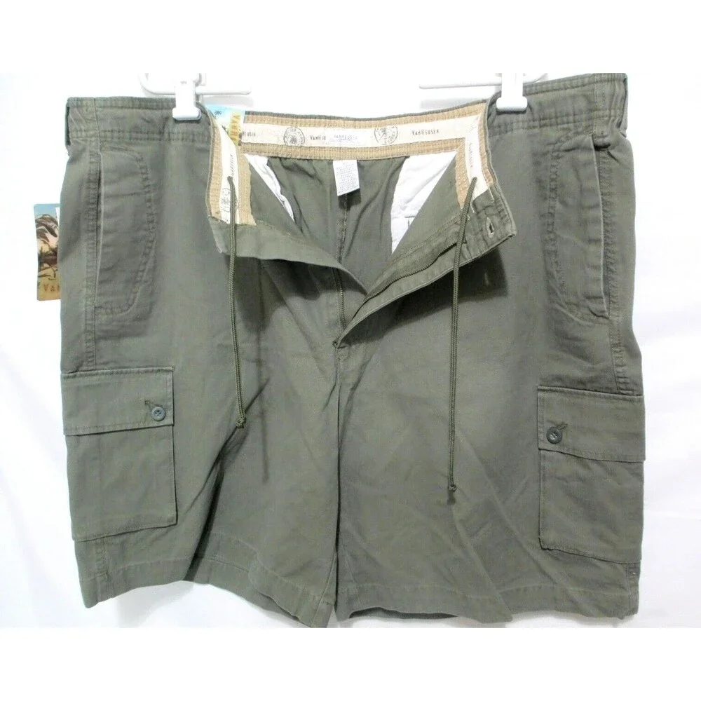 NWT Van Heusen Mens Khaki Cargo Shorts 100% Cotton 42x9